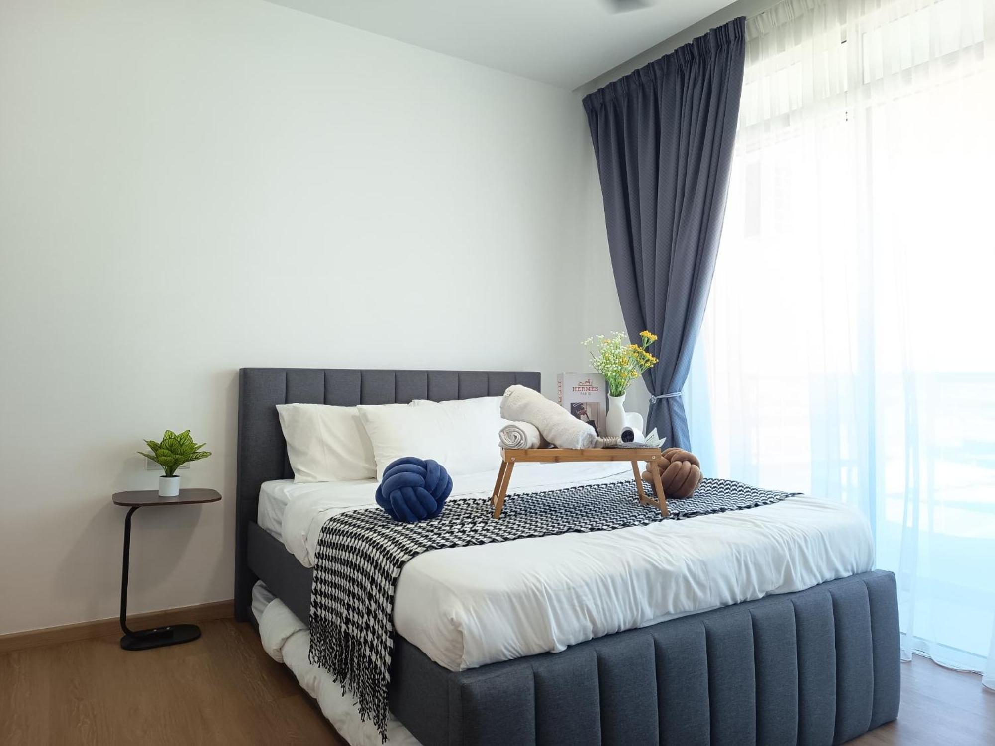 The Wave By Jeffery Lam Management Apartment